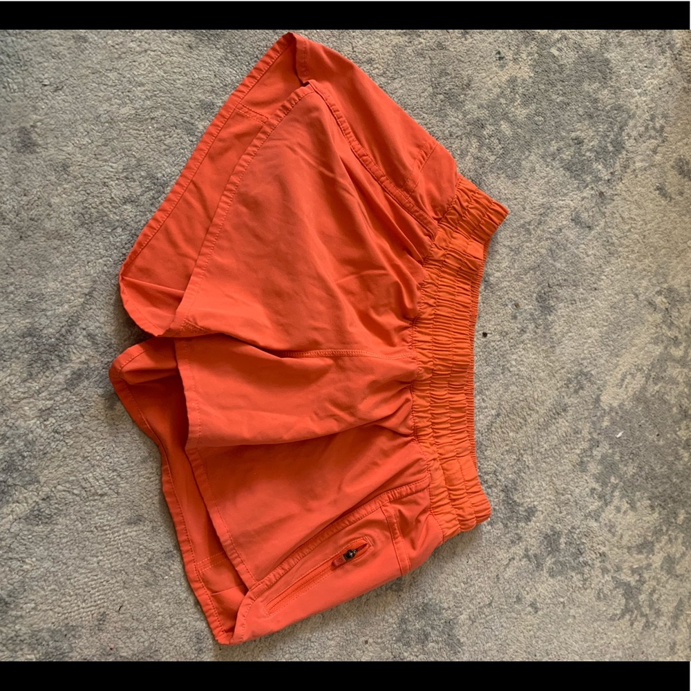 Lululemon tracker shorts